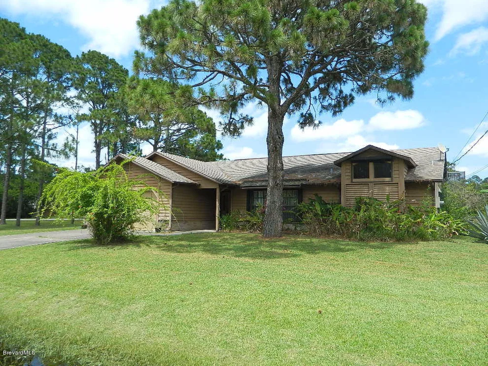 Unit for sale at 1567 Henley Road NW, Palm Bay, FL 32907