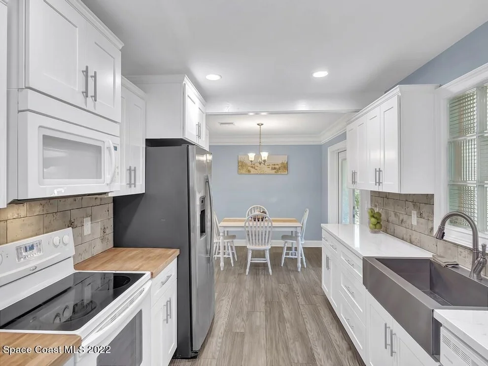 Unit for sale at 2324 2nd Place SW, Vero Beach, FL 32962