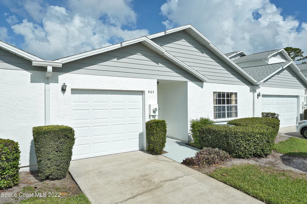 Unit for sale at 902 Castle Pines Court, Melbourne, FL 32940
