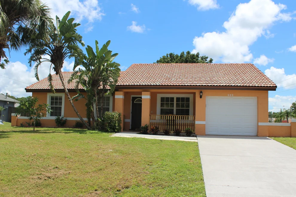 Unit for sale at 600 Sturbridge SE, Palm Bay, FL 32909