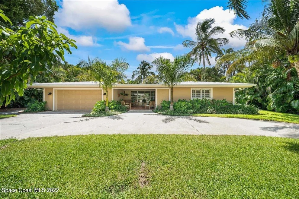 Unit for sale at 333 Cocoa Avenue, Indialantic, FL 32903