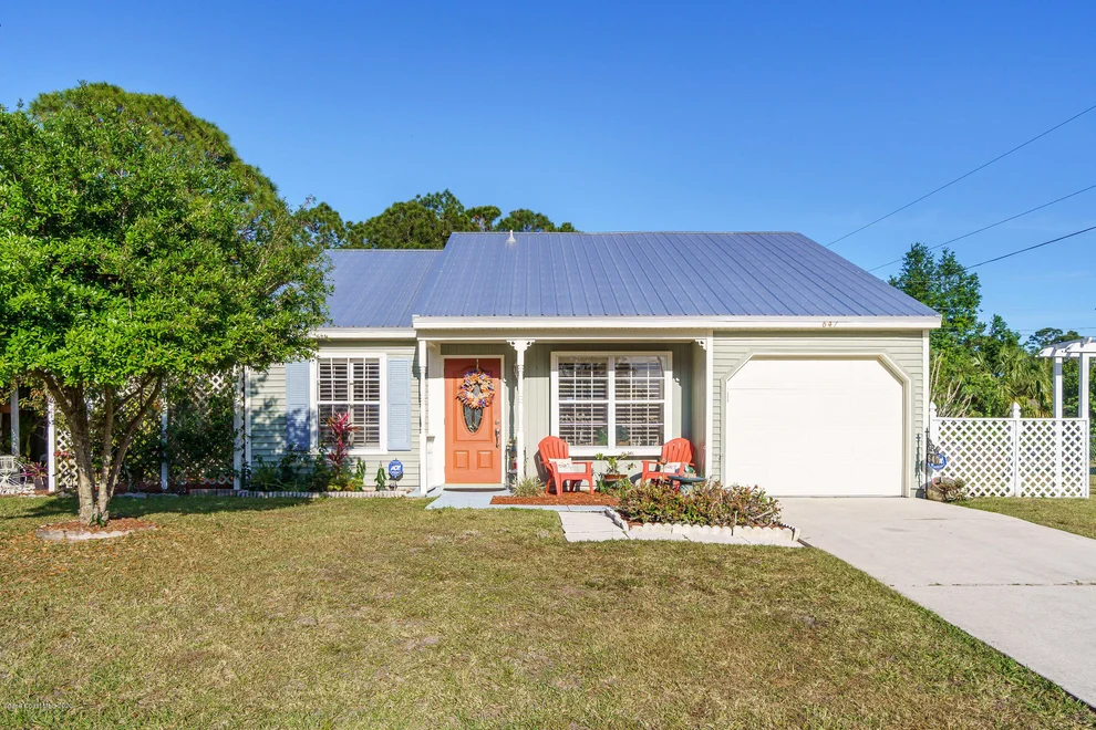 Unit for sale at 647 Furth Road NW, Palm Bay, FL 32907
