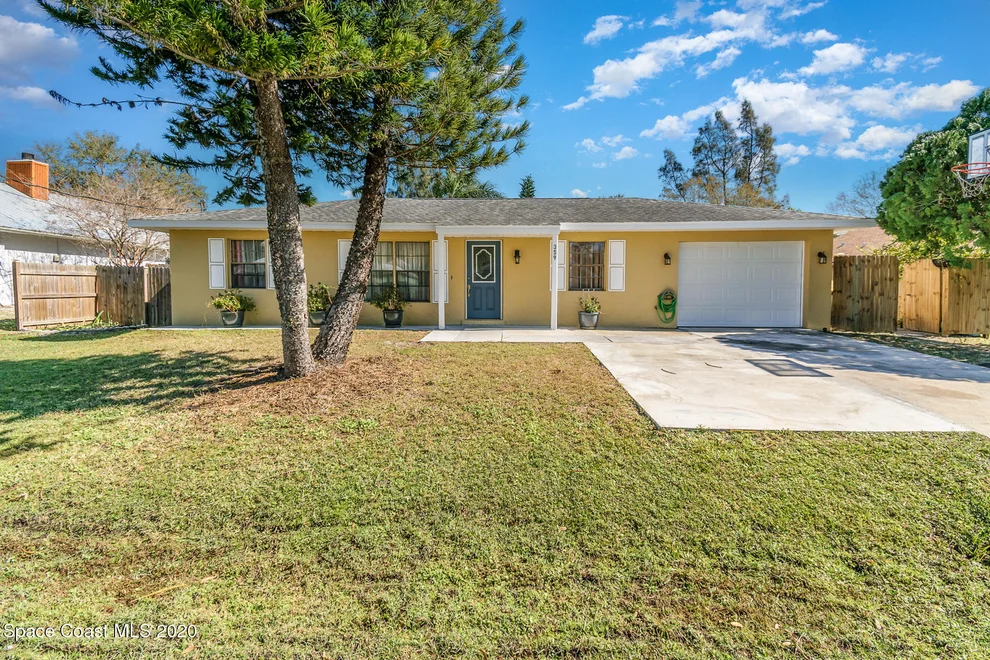 Unit for sale at 359 NW Calcutta Avenue NW, Palm Bay, FL 32907
