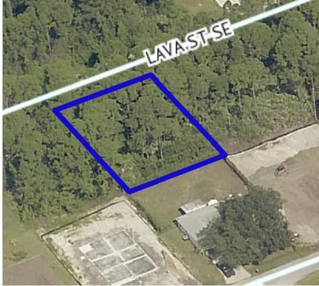 Unit for sale at 930 Lava Street SE, Palm Bay, FL 32909
