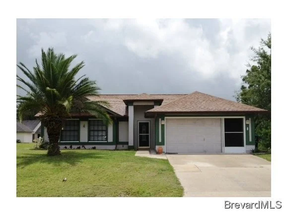 Unit for sale at 1650 NW Glenridge, Palm Bay, FL 32907