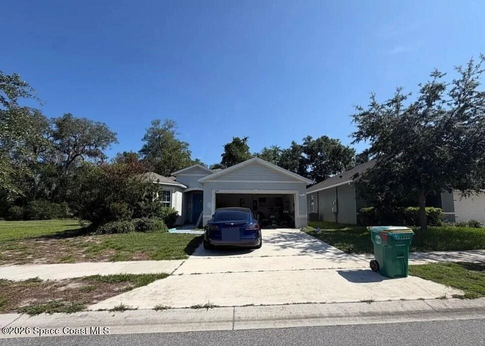 Unit for sale at 209 Meghan Circle, DeLand, FL 32724