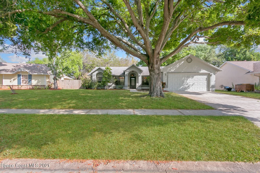 Unit for sale at 4715 Willow Bend Drive, Melbourne, FL 32935