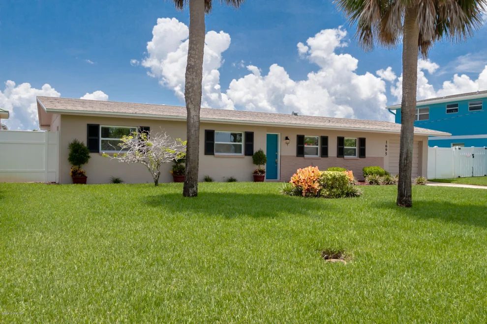 Unit for sale at 1695 Yates Drive, Merritt Island, FL 32952