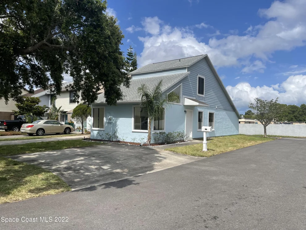 Unit for sale at 288 Nottingham Place, Merritt Island, FL 32953