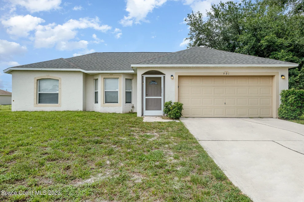 Unit for sale at 901 Crocus Street NE, Palm Bay, FL 32907