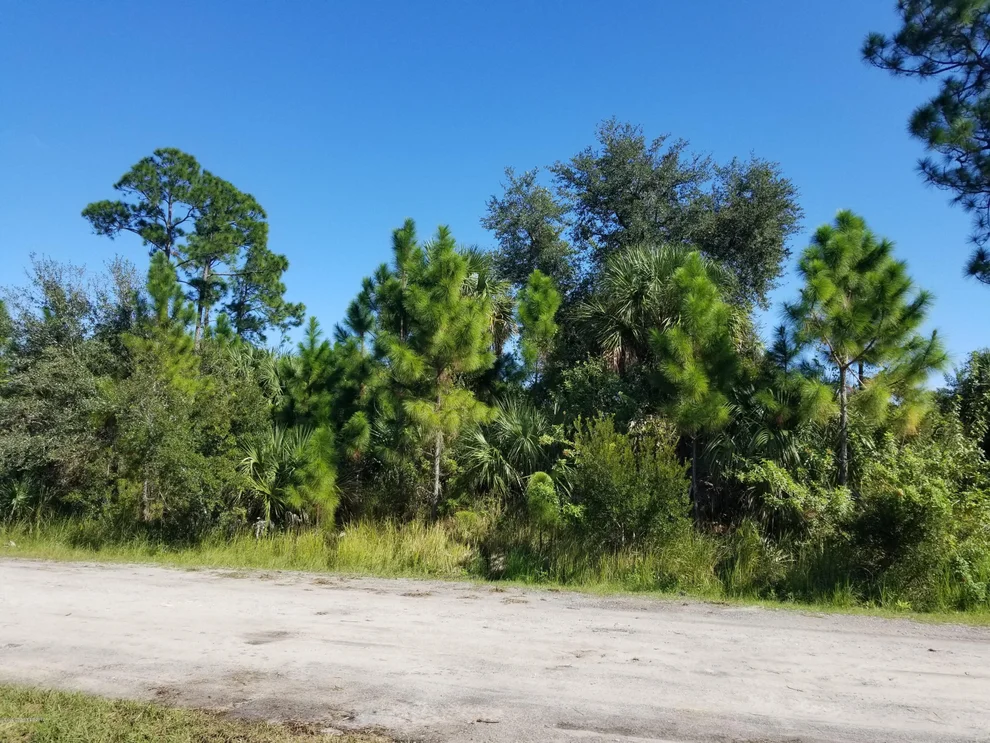 Unit for sale at 2115 Ocean Avenue SW, Palm Bay, FL 32908