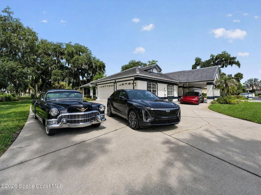 Unit for sale at 802 Florencia Circle, Titusville, FL 32780