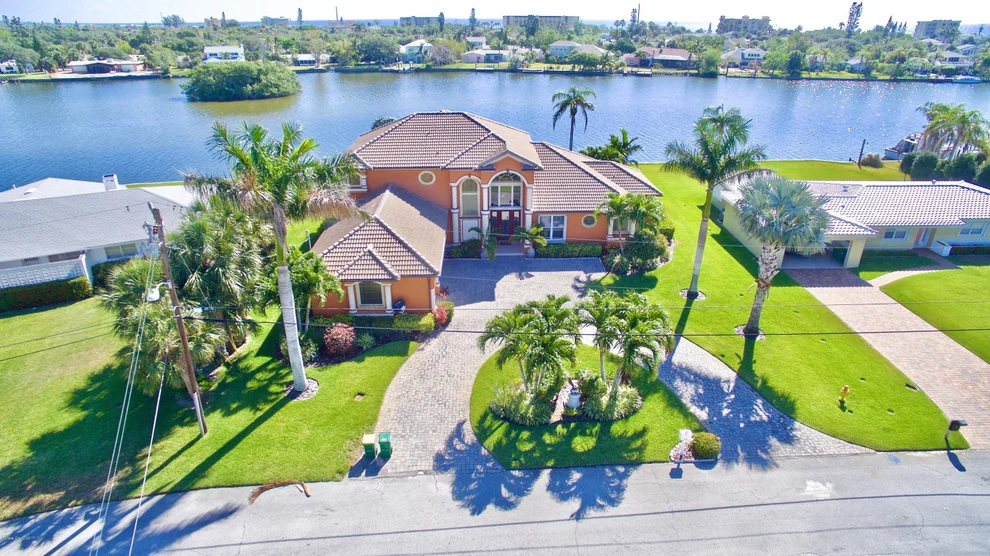 Unit for sale at 1741 Bay Shore Drive, Cocoa Beach, FL 32931