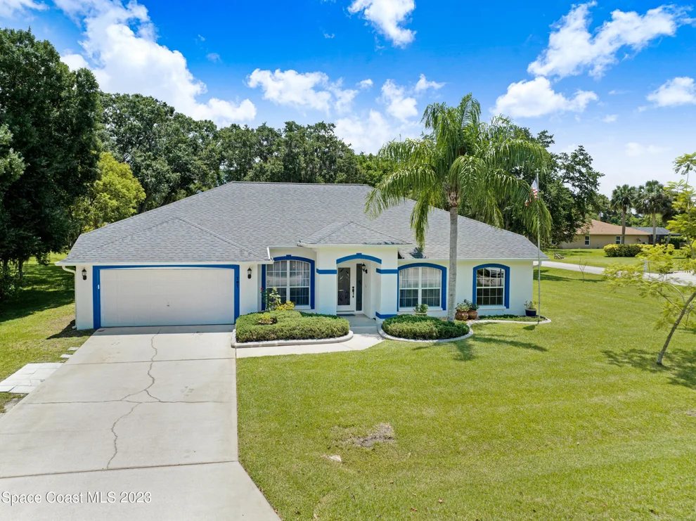 Unit for sale at 707 Pineda Avenue NE, Palm Bay, FL 32907
