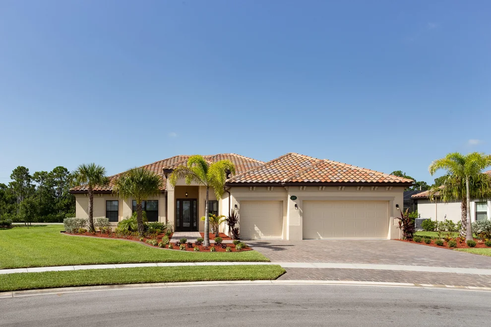 Unit for sale at 3313 Rushing Waters Drive, West Melbourne, FL 32904
