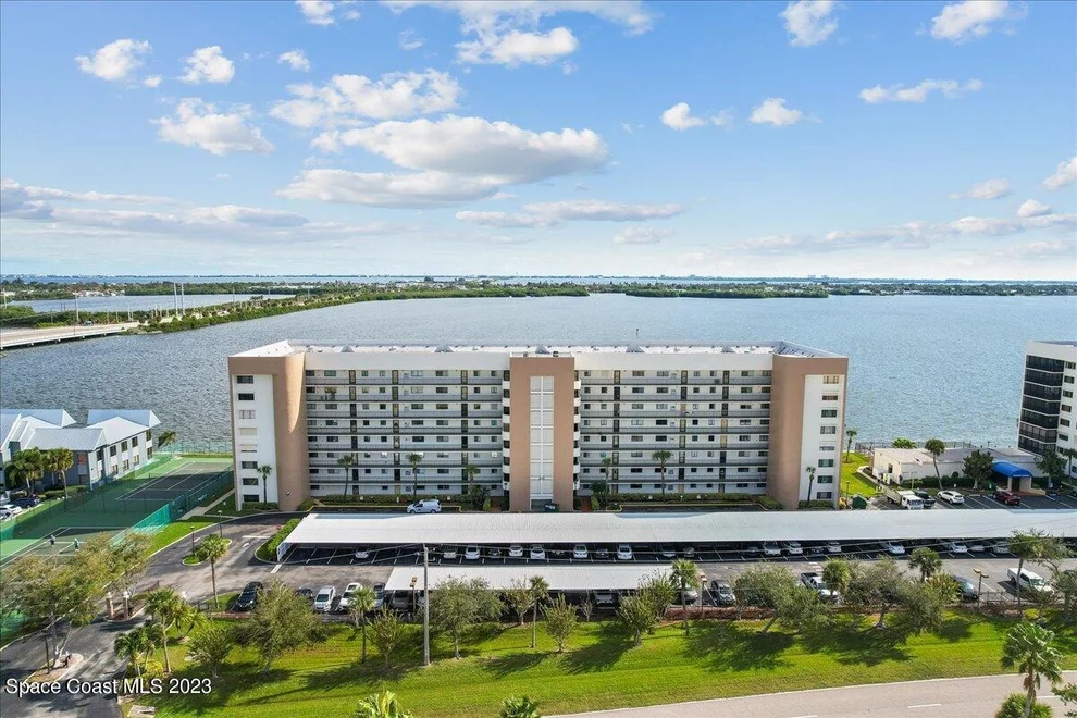 Unit for sale at 200 S Sykes Creek Parkway, Merritt Island, FL 32952