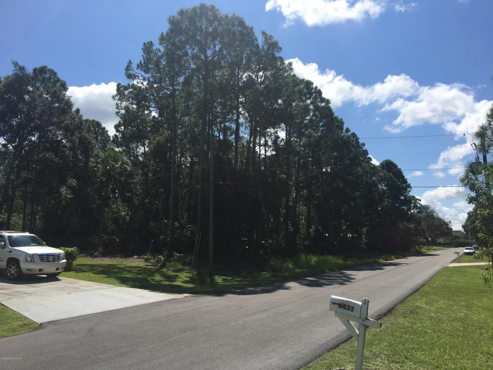 Unit for sale at 1441 Hanscom Road SW, Palm Bay, FL 32908