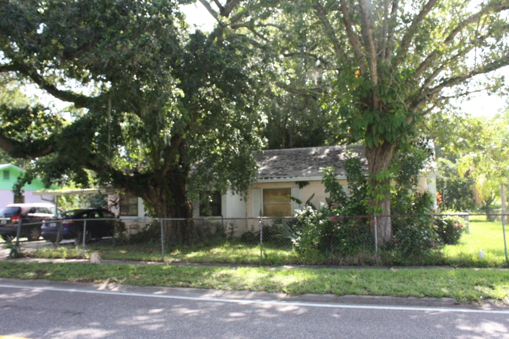 Unit for sale at 123 Dixie Avenue N, Titusville, FL 32796