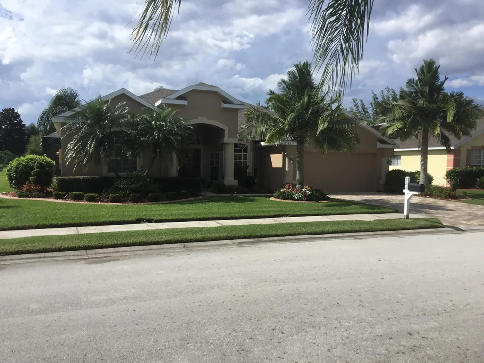 Unit for sale at 720 Carriage Hill Road, Melbourne, FL 32940
