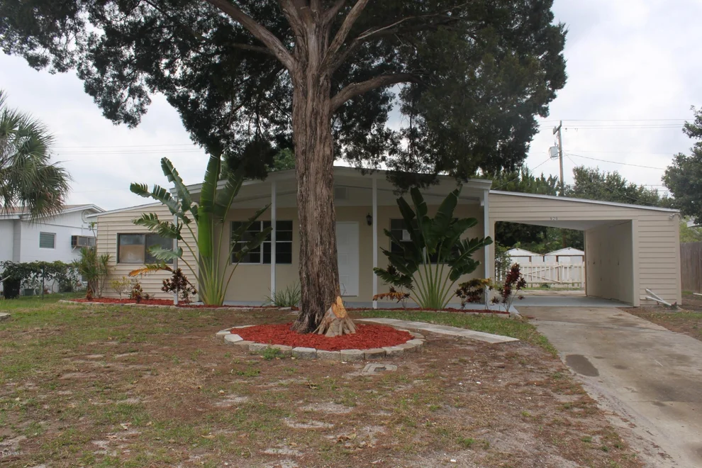 Unit for sale at 920 Glenmore Circle, Melbourne, FL 32901
