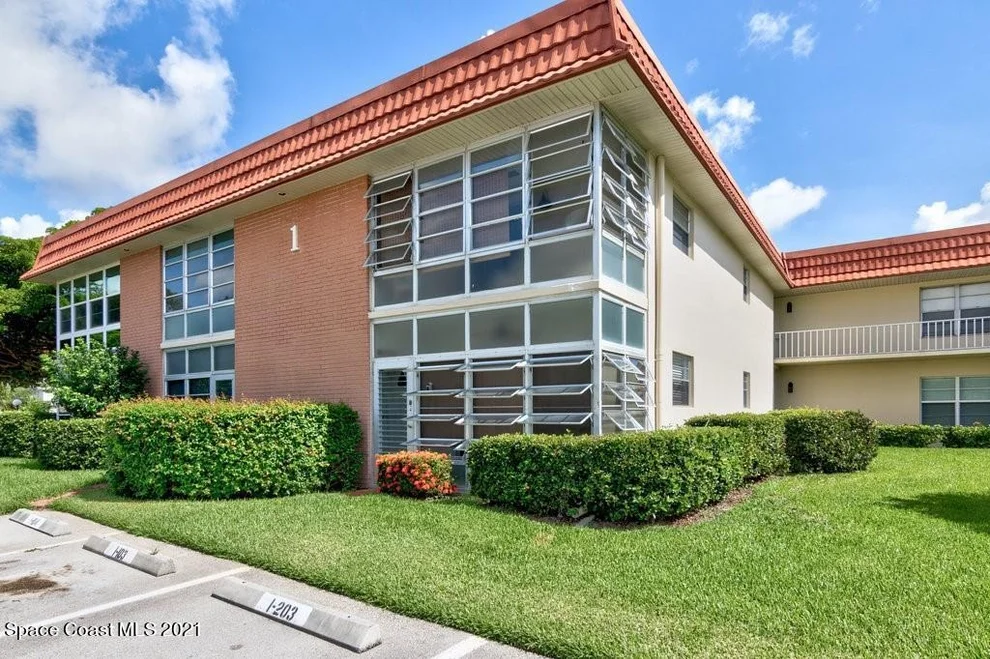 Unit for sale at 1 Vista Palm Lane, Vero Beach, FL 32962