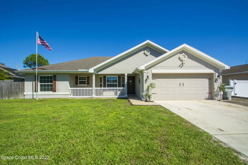 Unit for sale at 7726 103rd Avenue, Vero Beach, FL 32967