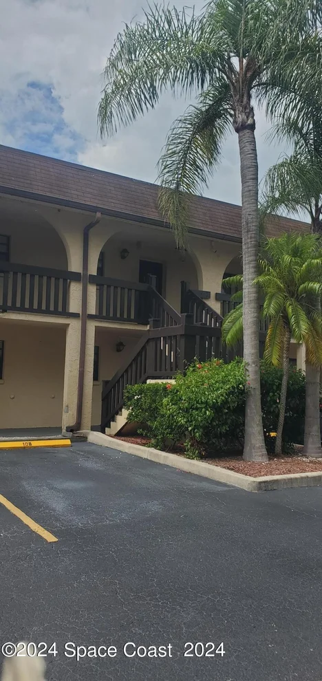 Unit for sale at 205 Palmetto Avenue, Merritt Island, FL 32953