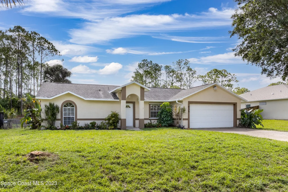 Unit for sale at 435 Alachua Avenue NW, Palm Bay, FL 32907