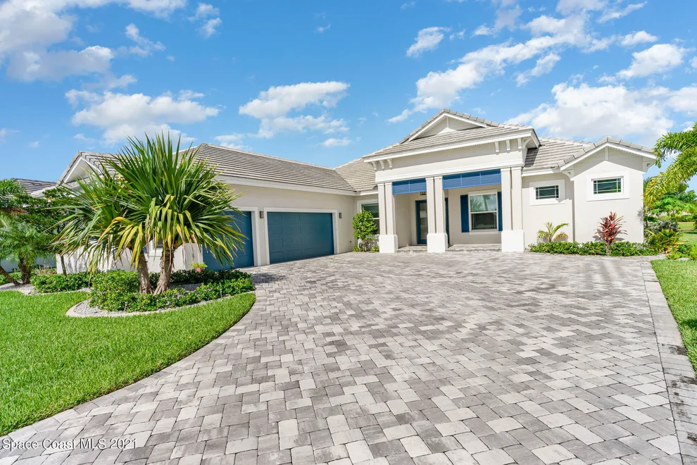 Unit for sale at 8709 Serrano Circle, Melbourne, FL 32940
