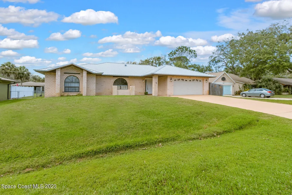 Unit for sale at 542 Picasso Avenue NE, Palm Bay, FL 32907