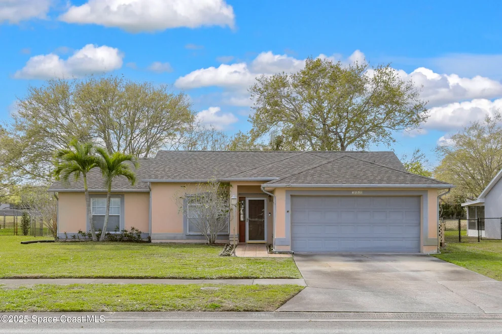 Unit for sale at 3060 Sweet Oak Drive, Melbourne, FL 32935