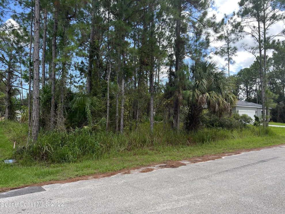Unit for sale at 1071 Genesee Avenue SE, Palm Bay, FL 32909