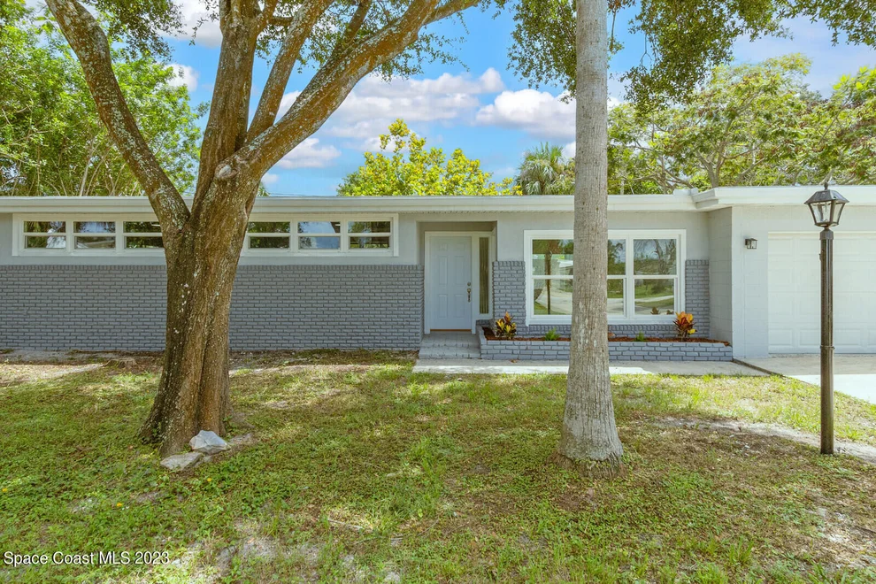 Unit for sale at 1609 Pinecrest Court, Cocoa, FL 32922
