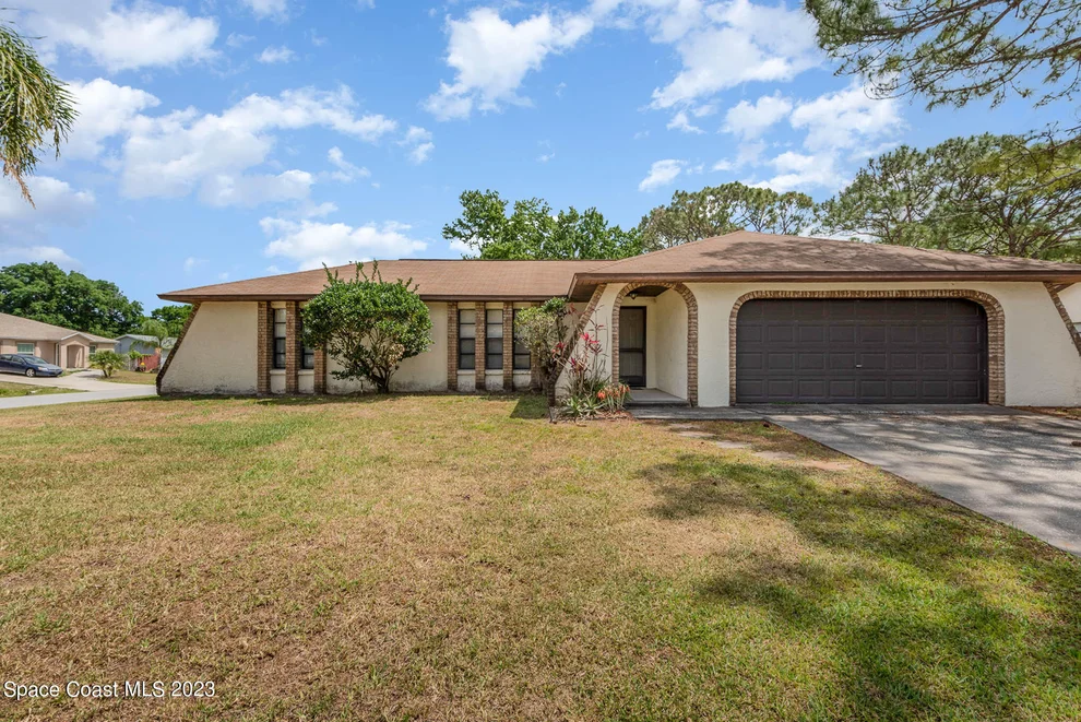 Unit for sale at 1381 Island Avenue NW, Palm Bay, FL 32907