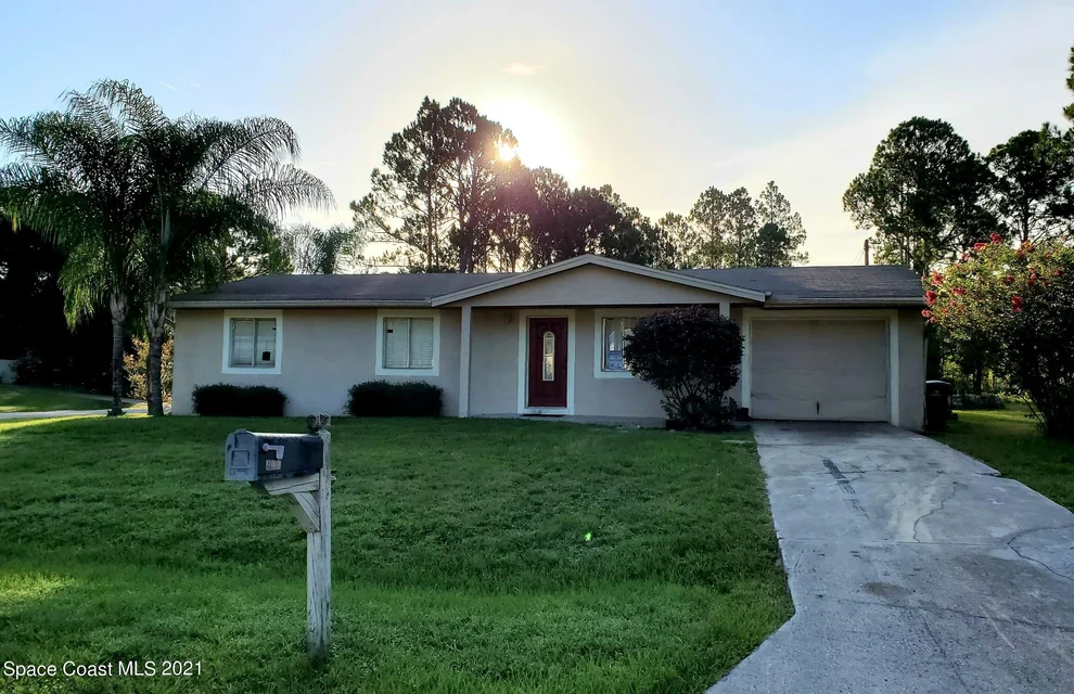 Unit for sale at 911 Barbados Avenue SE, Palm Bay, FL 32909
