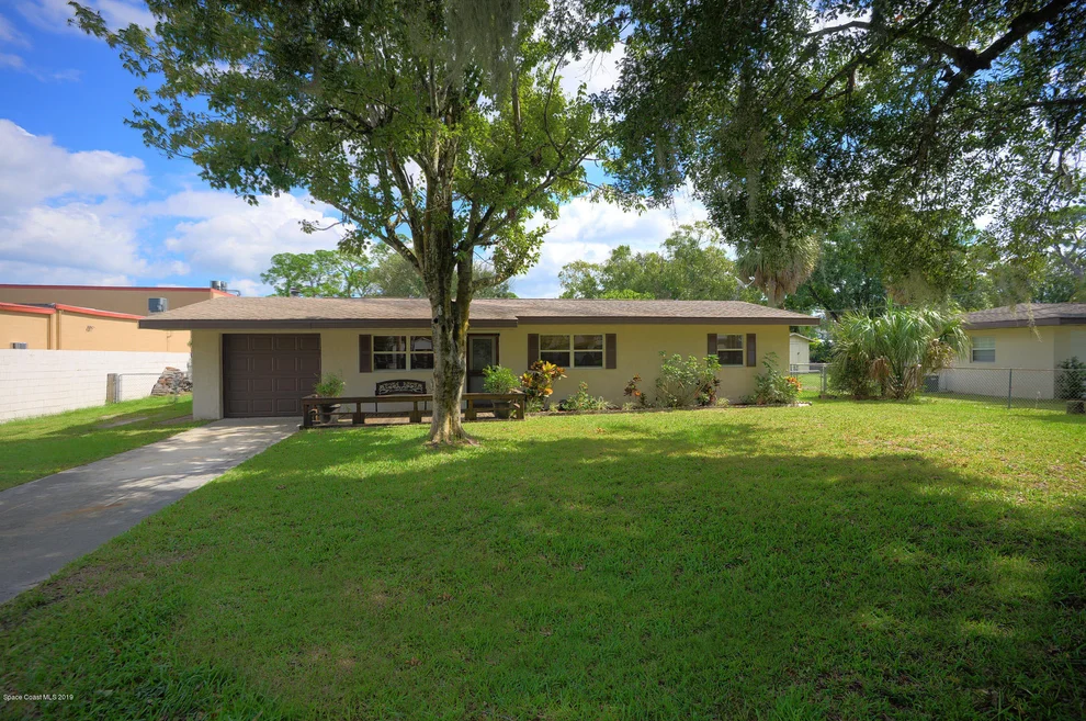 Unit for sale at 109 Elm Street, Melbourne, FL 32904