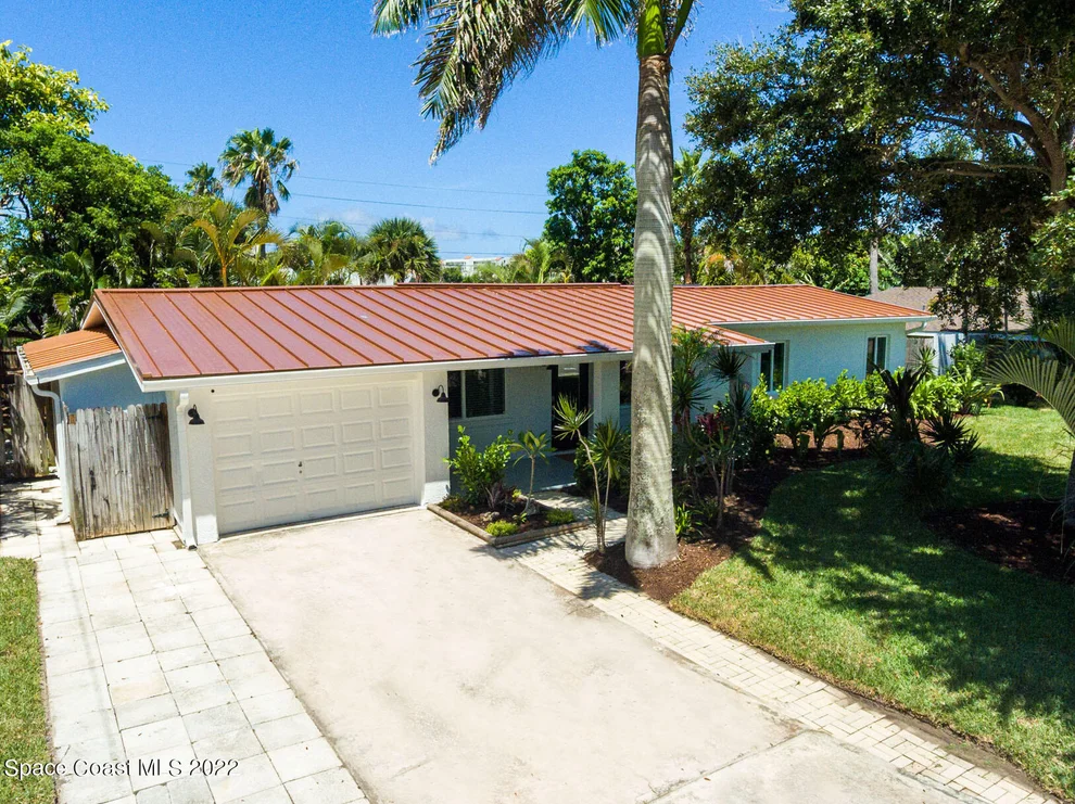 Unit for sale at 220 Avenida De La Vista, Indialantic, FL 32903