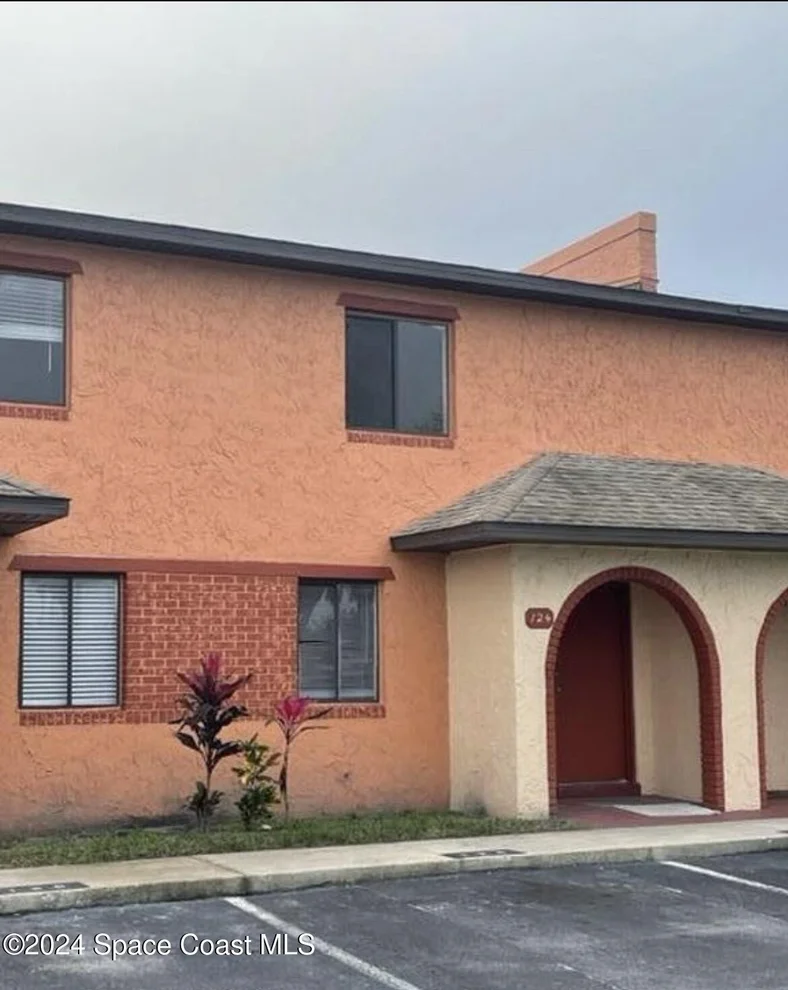 Unit for sale at 124 San Juan Circle, Melbourne, FL 32935
