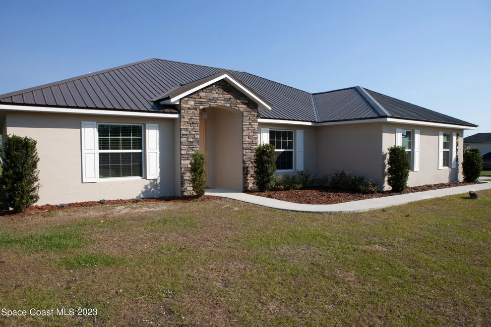 Unit for sale at 3376 Orlando Avenue, Mims, FL 32754