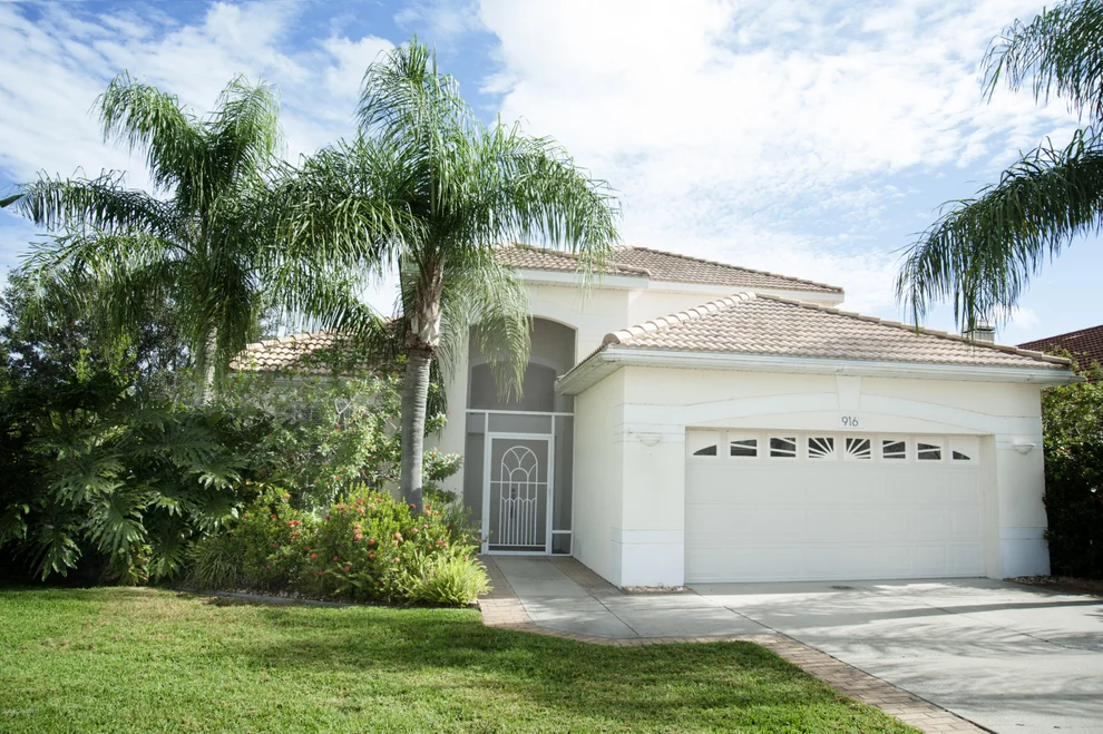 Unit for sale at 916 Wimbledon Drive, Melbourne, FL 32940