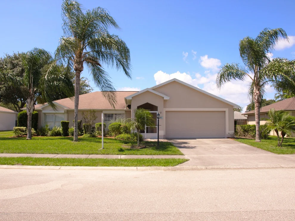 Unit for sale at 283 Twin Lakes Road, Melbourne, FL 32901