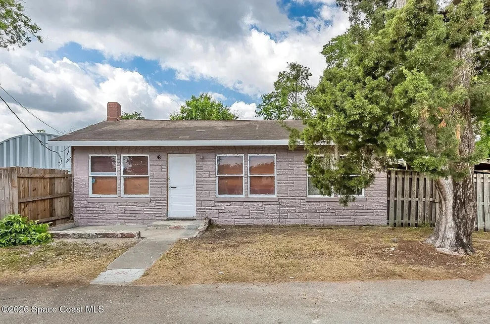 Unit for sale at 726 Rawlings Court, Daytona Beach, FL 32114