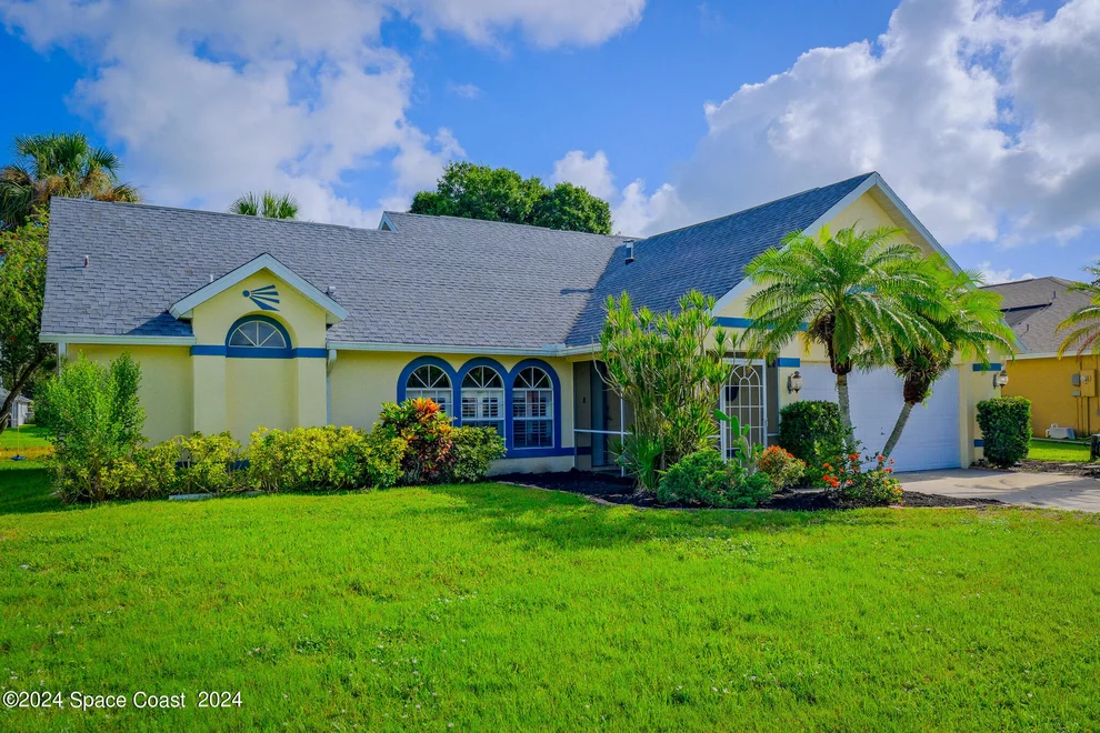 Unit for sale at 1953 Fabien Circle, Melbourne, FL 32940