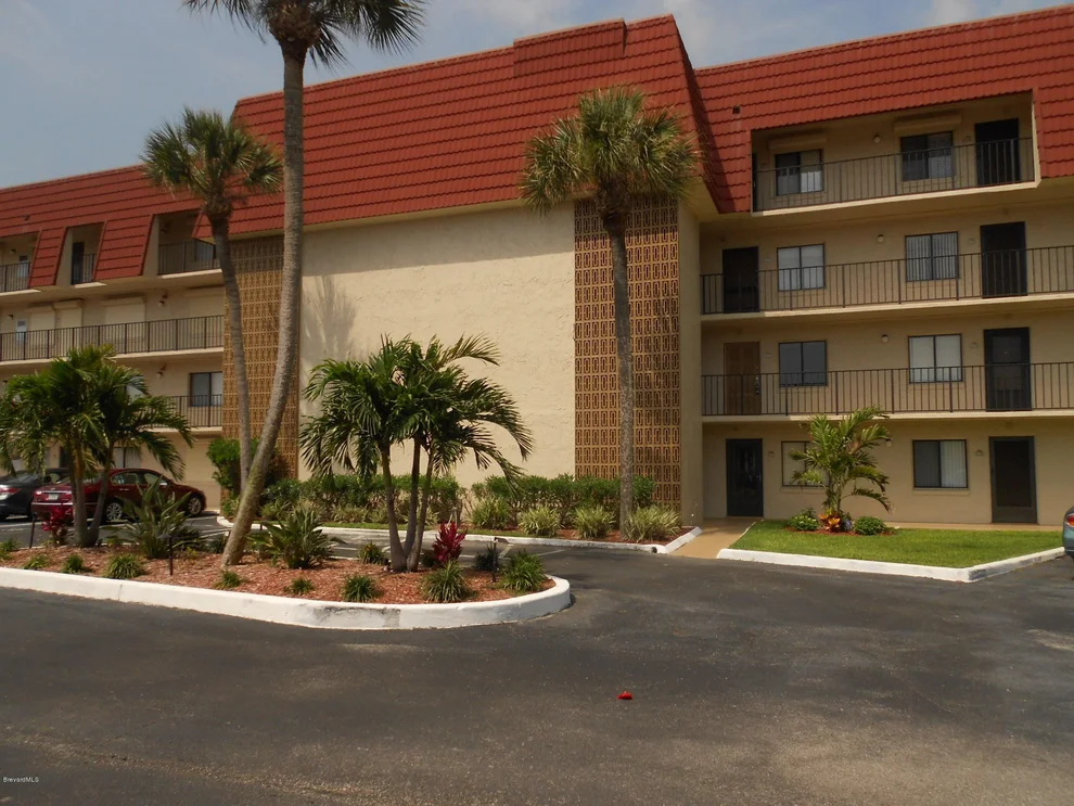 Unit for sale at 760 S Brevard Avenue, Cocoa Beach, FL 32931