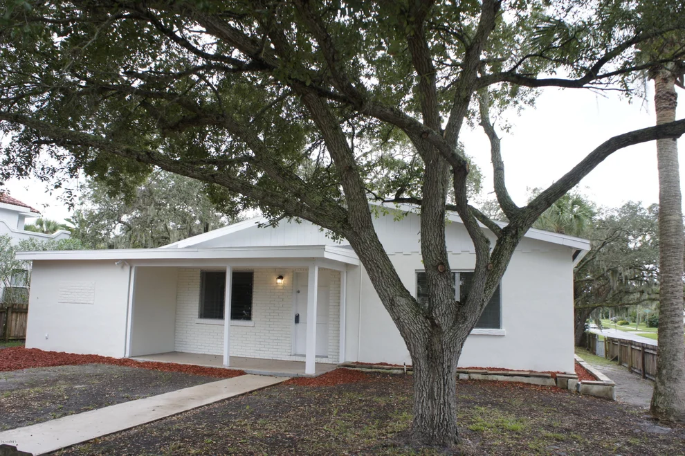 Unit for sale at 101 E Avenue B, Melbourne, FL 32901