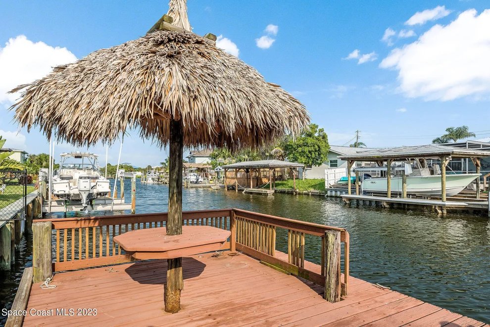 Unit for sale at 1695 Davis Drive, Merritt Island, FL 32952