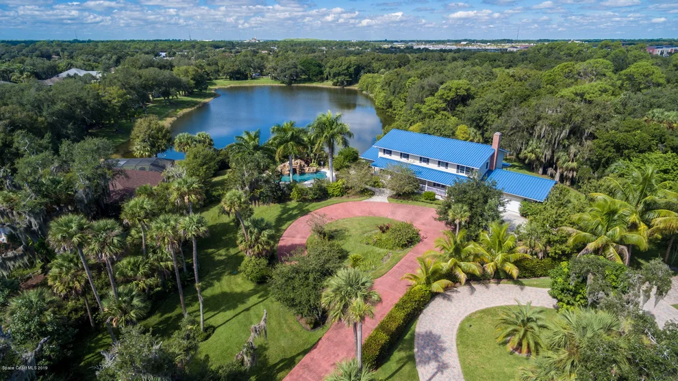 Unit for sale at 1901 Winding Creek Lane, Fort Pierce, FL 34981