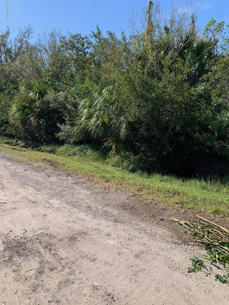 Unit for sale at 0000 Howell Lane, Malabar, FL 32950