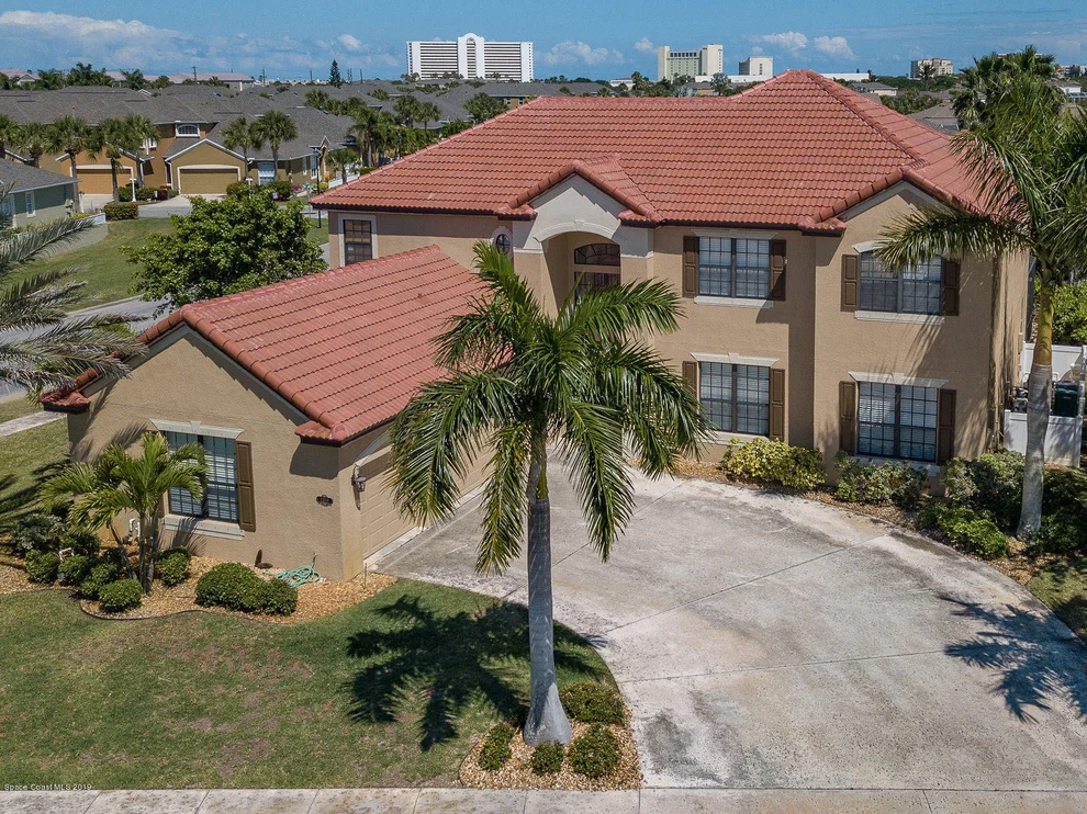 Unit for sale at 3319 Poseidon Way, Melbourne, FL 32903