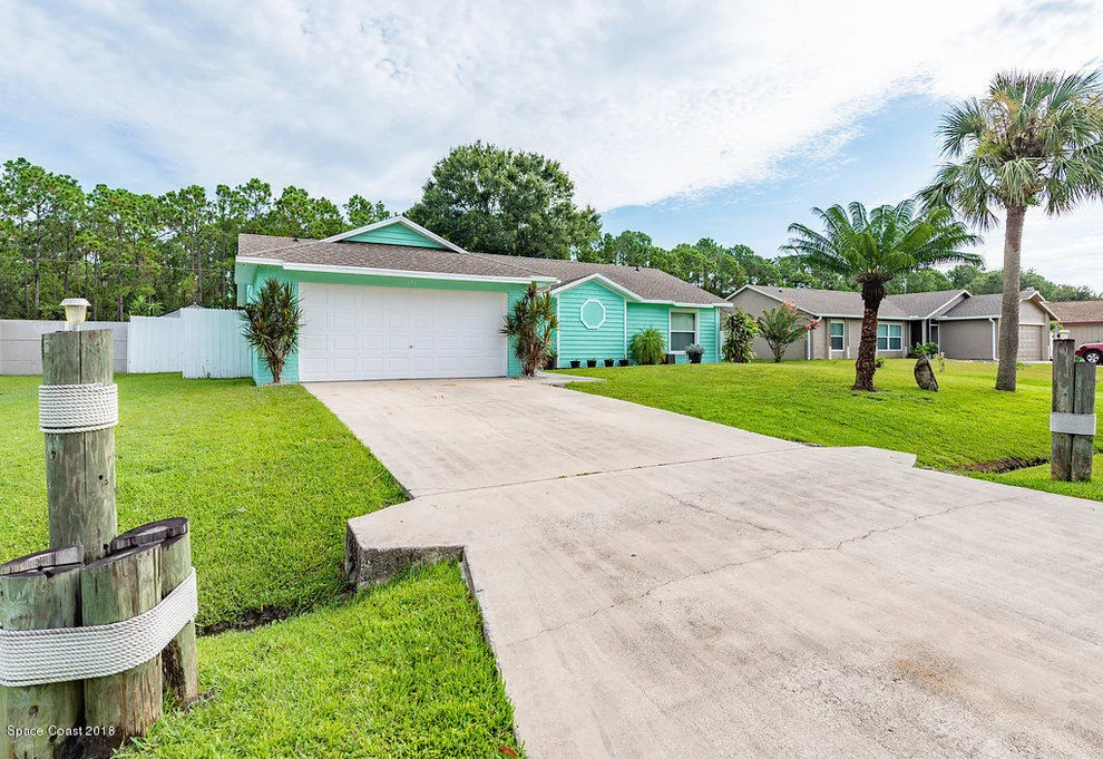 Unit for sale at 973 Albion Street NW, Palm Bay, FL 32907